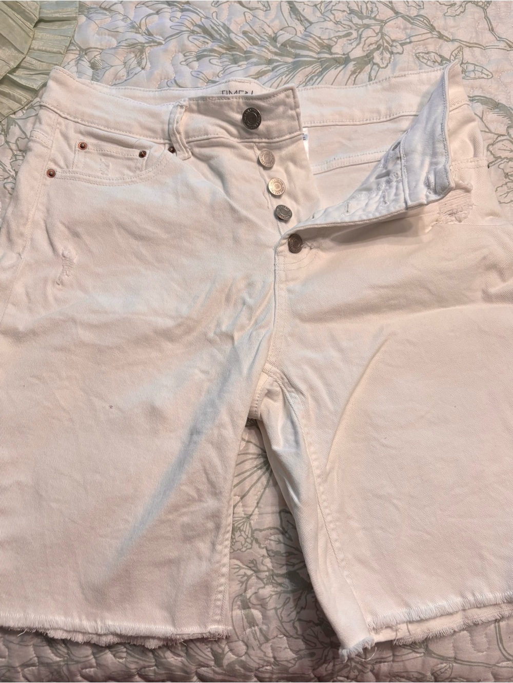 Time and Tru White Button-Fly Denim Shorts